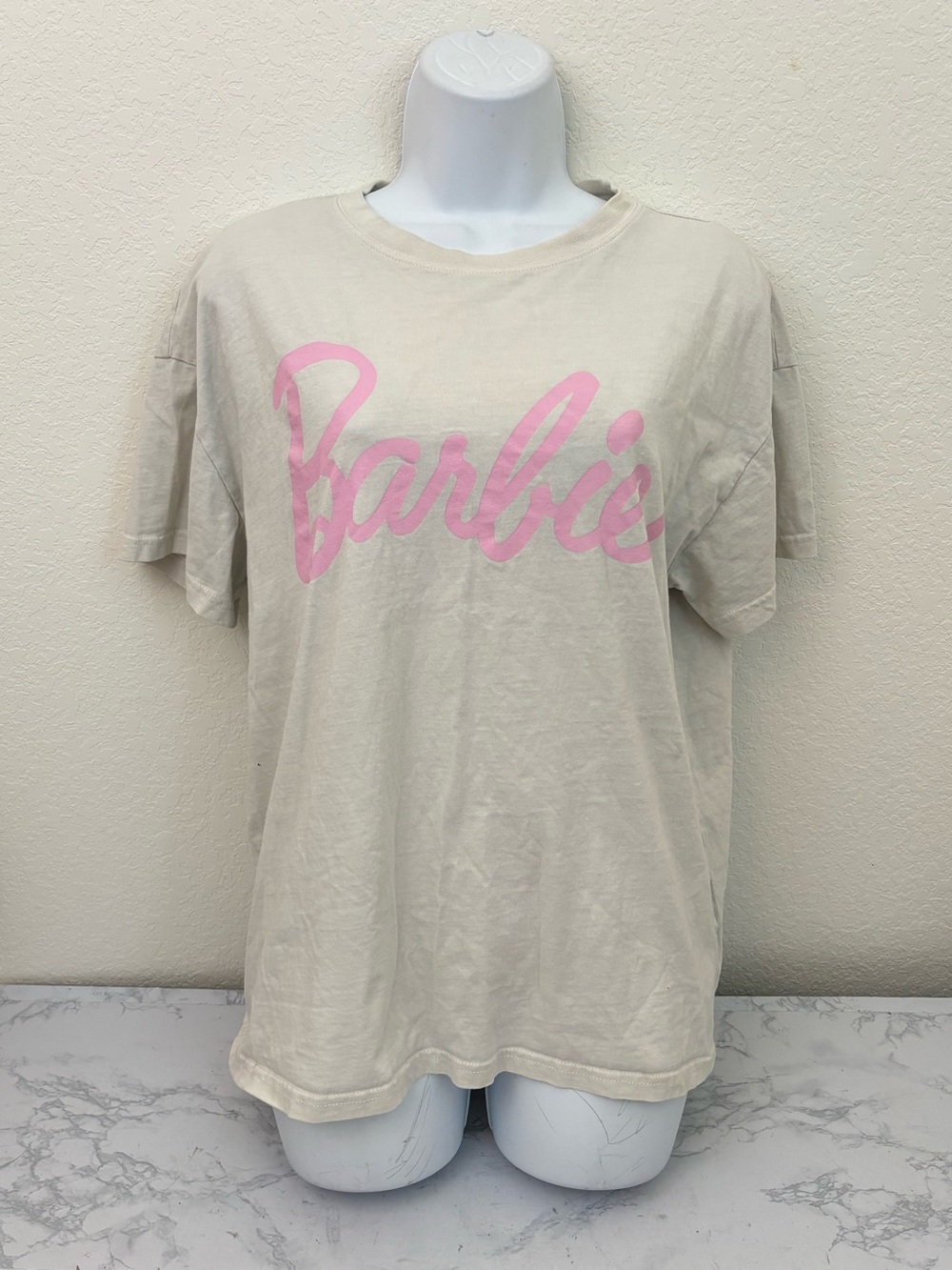 H&M Barbie Short Sleeve Shirt Women’s M Off White Pink Spellout Pullover Top